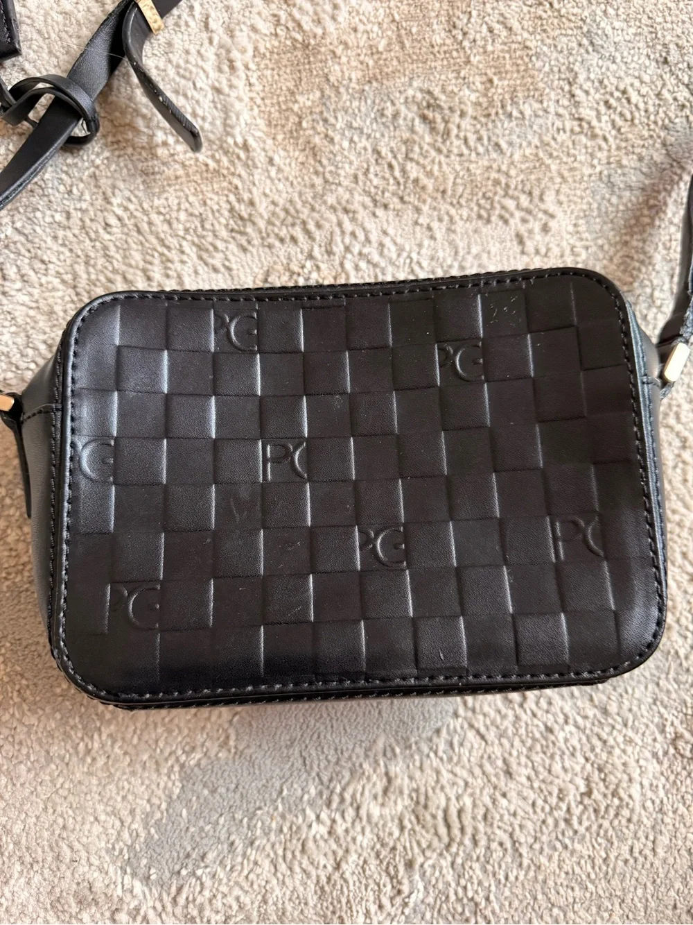 Purificación García Black Embossed Logo Crossbody Bag